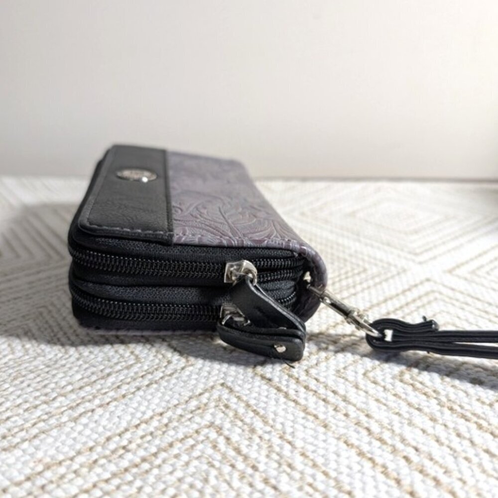 New Stone Mountain Tooled Embossed SLG Multicolor Wristlet Wallet - Picture 4 of 7